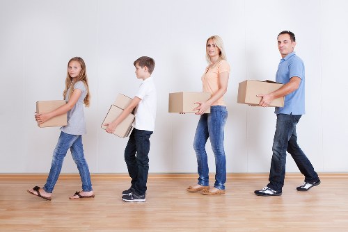Local Hampstead moving team planning a relocation